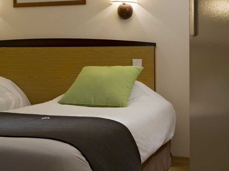 Campanile Valence Sud Hotel Exterior photo